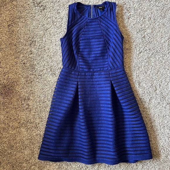 Mossimo Denim Dresses & Skirts - Womens Mossimo Size Small Dress Royal Blue Fit & Flare Fully Lined Knit Striped